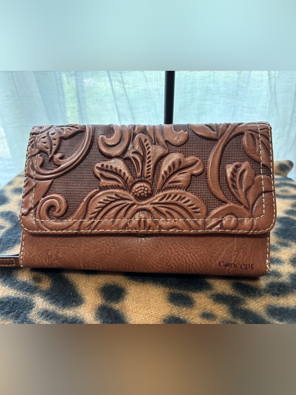 Embossed Floral Brown Women's concept Wallet